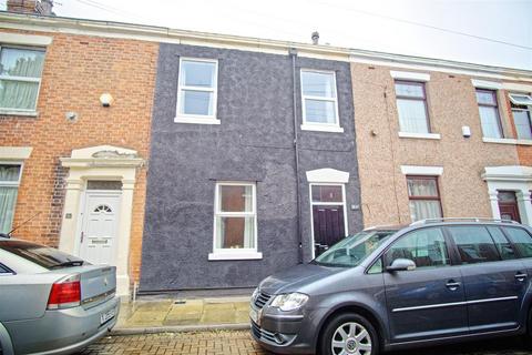1 bedroom in a house share to rent, Spacious Room to Let on Lauderdale Street, Preston (Room 2)