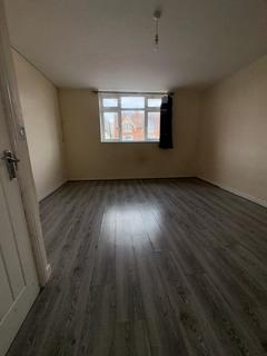 Studio to rent, Stratford Road, Sparkhill B11