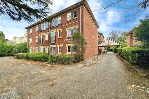 undefined, Archers Road, Southampton, Hampshire