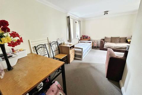 undefined, Archers Road, Southampton, Hampshire