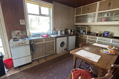3 bedroom semi-detached house for sale, Westfield Lane, Wrose, Bradford