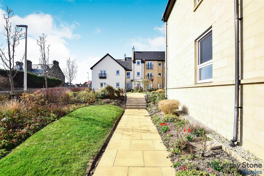 Beacon Court Extjpg