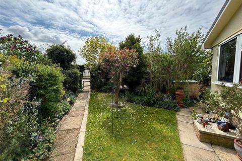 2 bedroom bungalow for sale, The Orchards Park, Ruskington, Sleaford, Lincolnshire, NG34