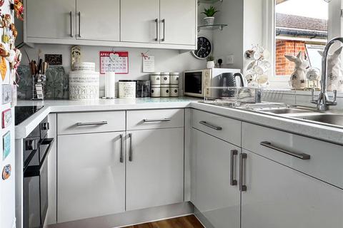 1 bedroom apartment for sale, Irvine Road, Littlehampton BN17