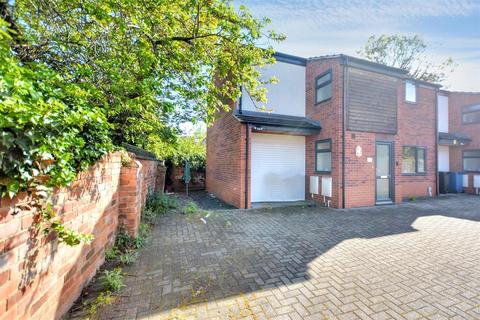 2 bedroom semi-detached house for sale, West Avenue, West Bridgford, Nottingham