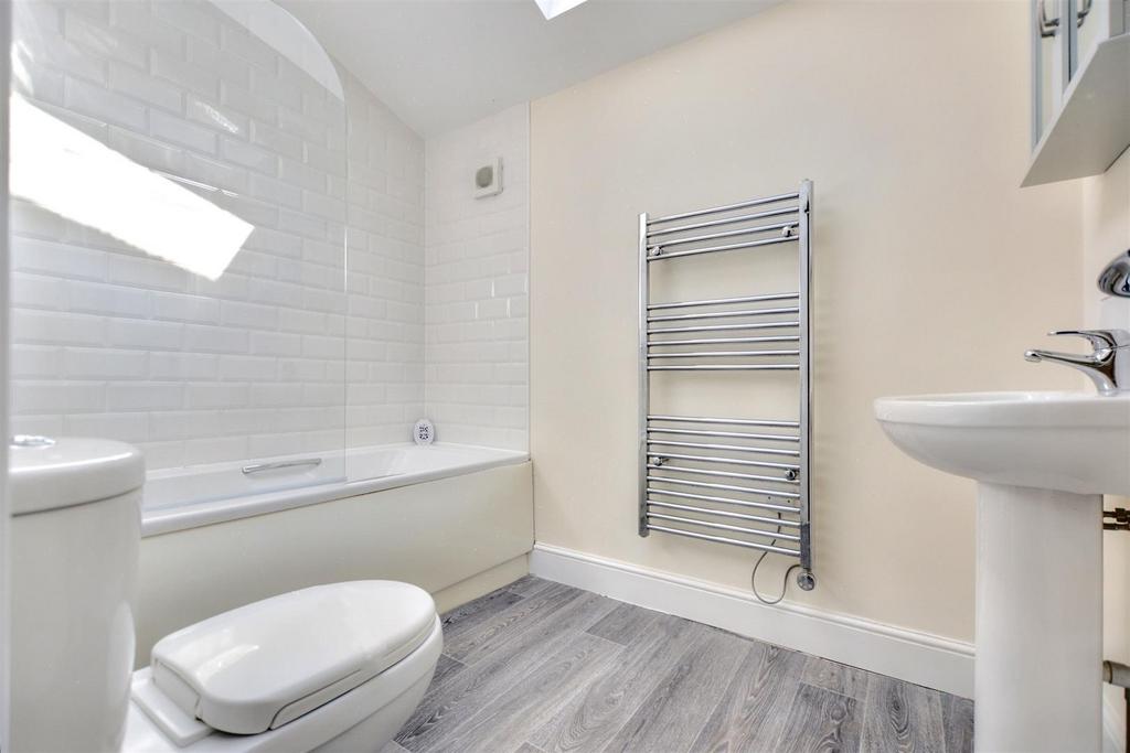 Bathroom.jpeg