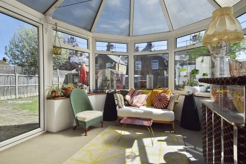 35 Brunswick Square, Herne Bay, CT6 5QE