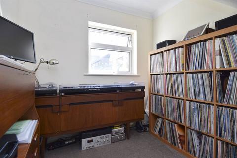 35 Brunswick Square, Herne Bay, CT6 5QE