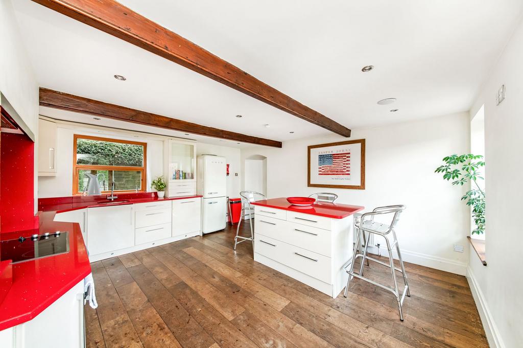 Dining kitchen