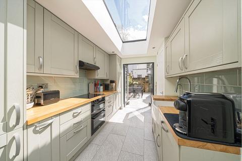 5 Staten Gardens, Twickenham, TW1 4HS