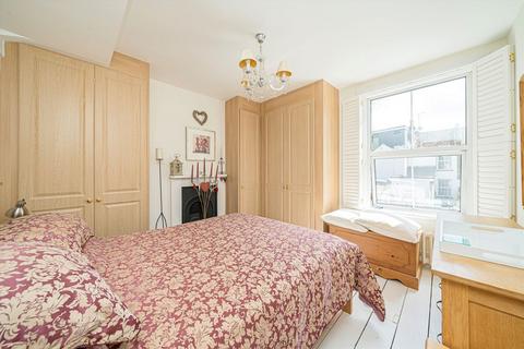 5 Staten Gardens, Twickenham, TW1 4HS