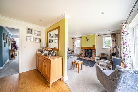 Kayden Fox Lane, Oakley, Basingstoke, RG23 7BB