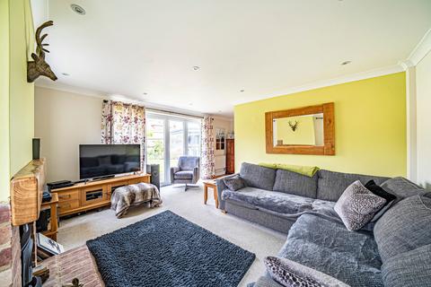 Kayden Fox Lane, Oakley, Basingstoke, RG23 7BB