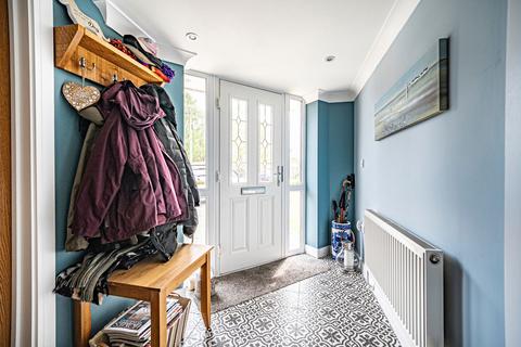 Kayden Fox Lane, Oakley, Basingstoke, RG23 7BB