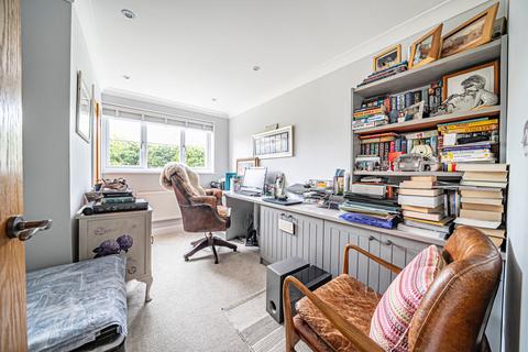 Kayden Fox Lane, Oakley, Basingstoke, RG23 7BB