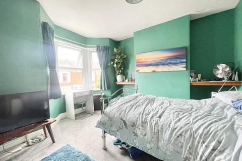 8 Church Path Road, Exeter, EX2 9DF