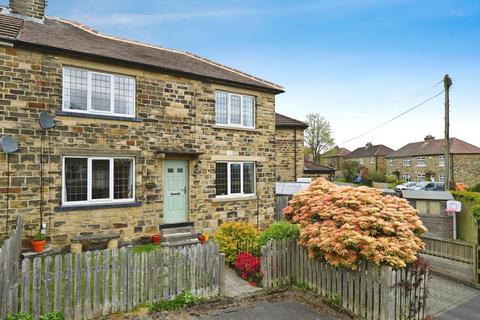 62 Moorland Crescent, Guiseley, Leeds, LS20 9EF
