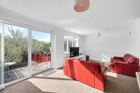 18 Lumley Close, Belvedere, DA17 6NR