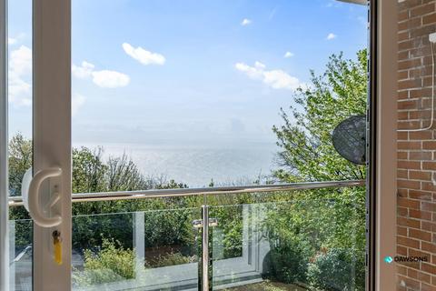 2 bedroom apartment for sale, Highcliffe Court, Langland, Swansea