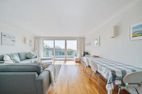 2 bedroom apartment for sale, Highcliffe Court, Langland, Swansea