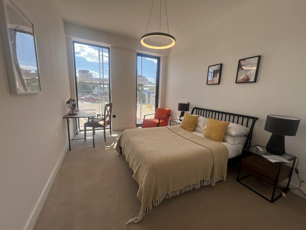 VIEW NOW Flat 14  Alice Court High Street, Edgwar