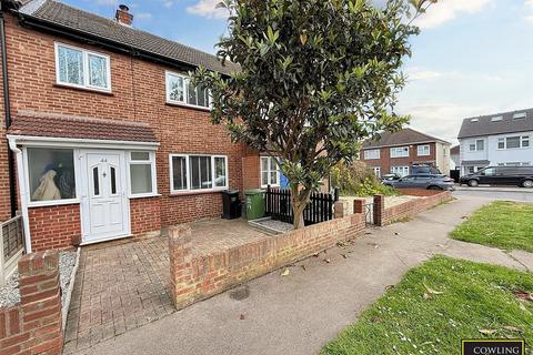 3 bedroom terraced house for sale, Bridge Road, Wickford