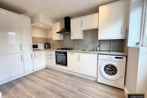3 bedroom terraced house for sale, Bridge Road, Wickford