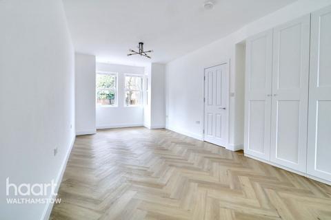 4 bedroom terraced house for sale, Aubrey Road, Walthamstow