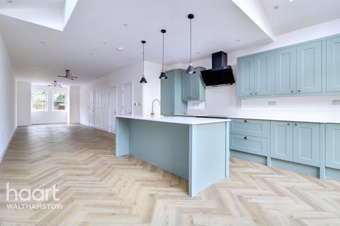 4 bedroom terraced house for sale, Aubrey Road, Walthamstow
