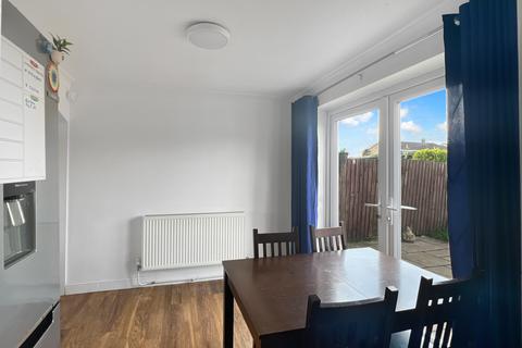 17 Teversham Way, Sawston, Cambridge, CB22 3DF