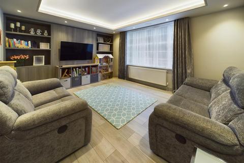 3 bedroom apartment for sale, Brookland Rise, London NW11