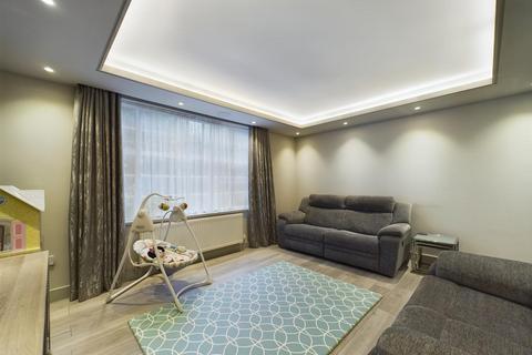 3 bedroom apartment for sale, Brookland Rise, London NW11
