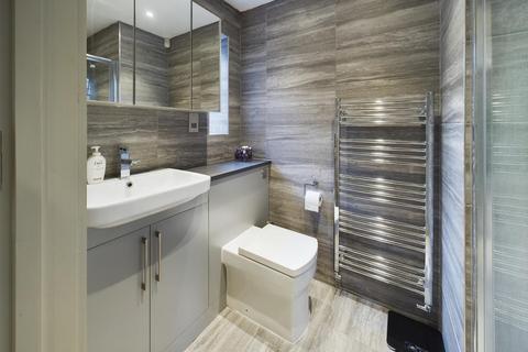 3 bedroom apartment for sale, Brookland Rise, London NW11