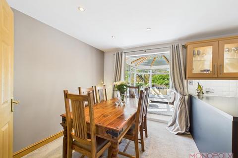 9 Bryn Celyn, Moss, Wrexham, LL11 6EJ
