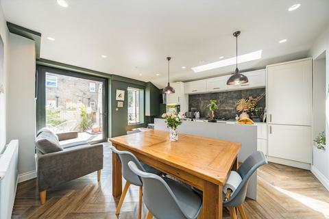 3 bedroom maisonette for sale, Kenley Road, St Margarets TW1