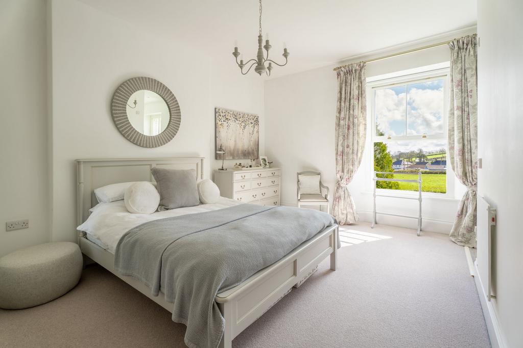Bedroom with En-Suite