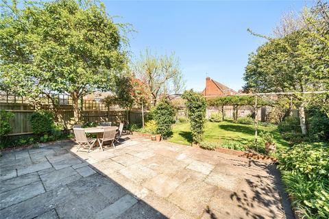 57 Hare Lane, Claygate, Esher, KT10 0QX