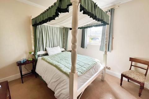 2 bedroom apartment to rent, Great Pulteney Street, Bath BA2