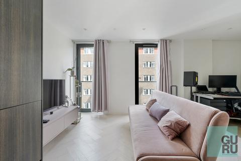 Studio to rent, 12 Dock Street, London, E1