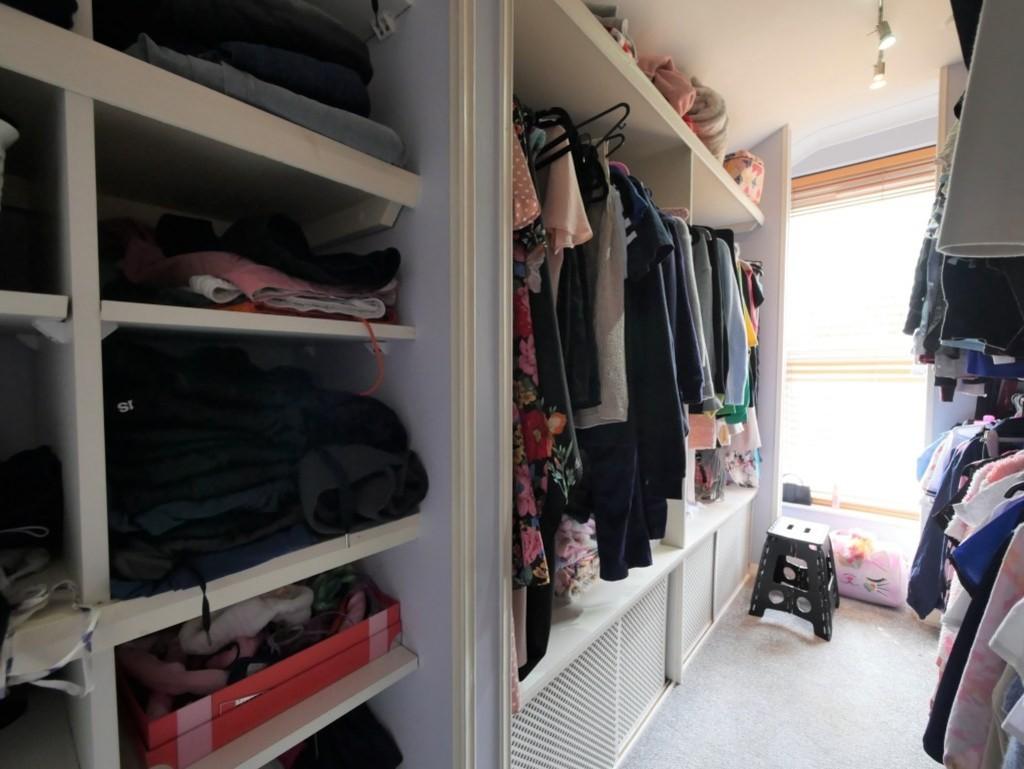 Dressing bedroom3