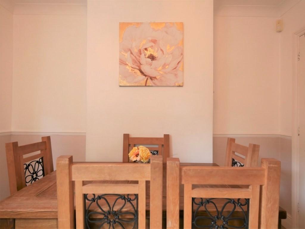 Dining3