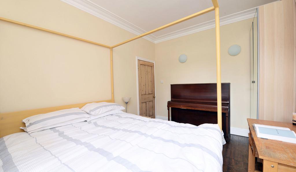 House-1-Bedroom-12
