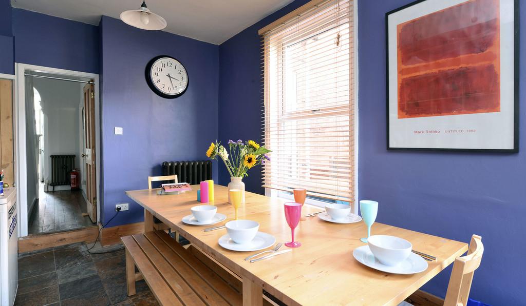 House-1-Kitchen-05