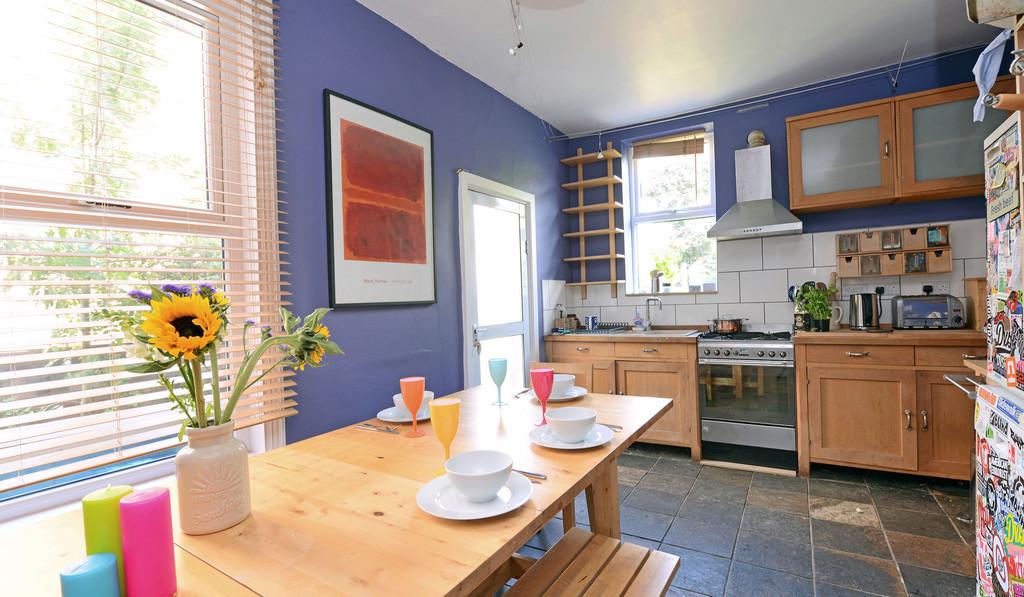 House-1-Kitchen-03