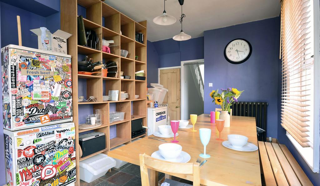 House-1-Kitchen-06