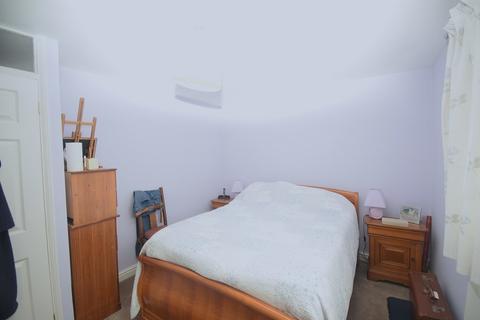 2 bedroom terraced house for sale, Marina Row, Eastover TA6