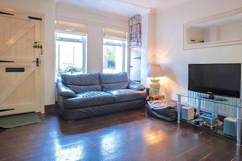 2 bedroom terraced house to rent, LINKFIELD ROAD, ISLEWORTH, V NEAR STATION & SHOPS