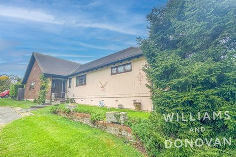 3 bedroom detached bungalow for sale, Hockley Road, Rayleigh