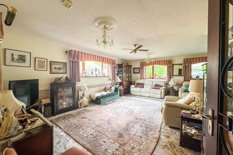 3 bedroom detached bungalow for sale, Hockley Road, Rayleigh