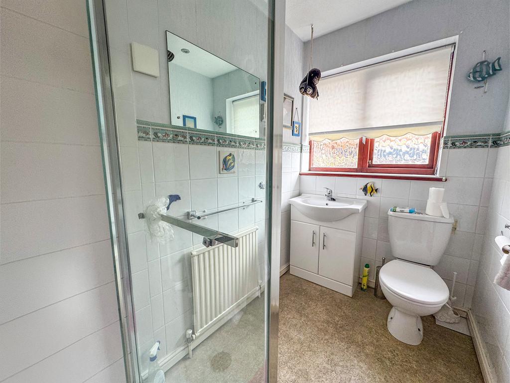 Ensuite